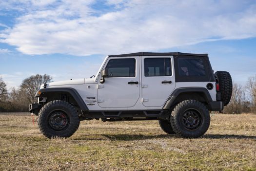 66940 Rough Country (3.25 INCH LIFT KIT | M1 | JEEP WRANGLER JK 2WD/4WD (2007-2018))