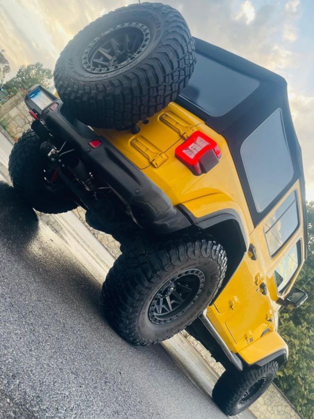 Jeep Wrangler Rubicon 2.2 Diesel 2022 Yellow - Ekstremt offroad-oppsett med offroad-tilbehør og drivstoffdekkede felger
