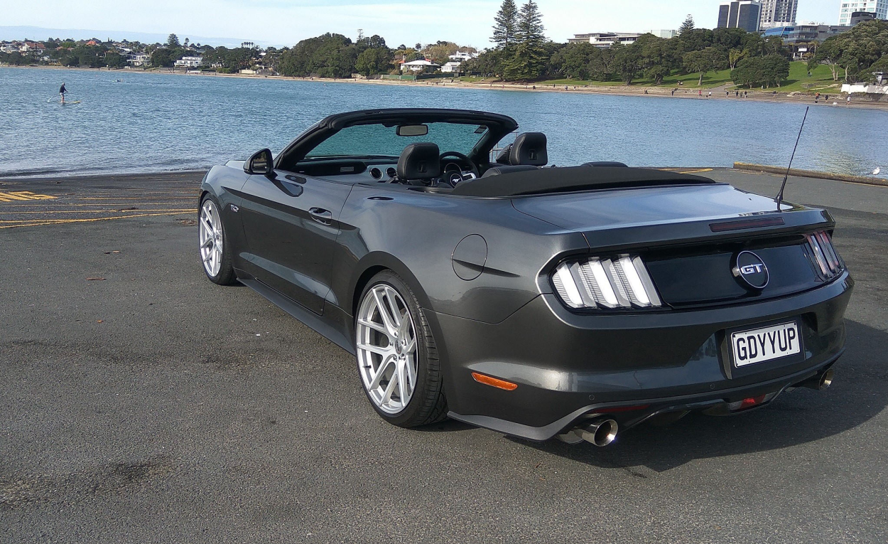 Ford Mustang Cabrio