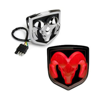 WM086066 Wmax (Hitch Receiver Plug RAM Logo Black/Chrome w/ illuminated Logo)