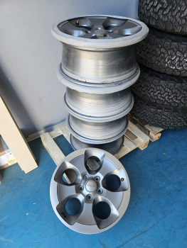 1XA511D6AA Mopar (WHEEL JEEP WRANGLER RUBICON 18 USED)