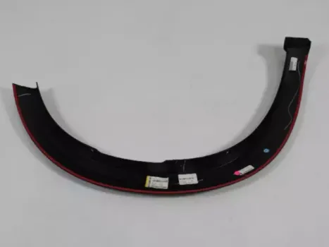 1TD27TZZAG Mopar (MOULDING, FRT WHL OPNG FLARE LH)