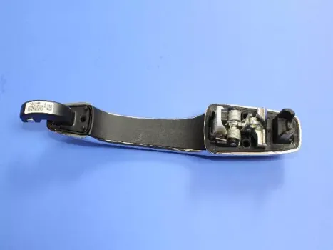 4589714AD Mopar (HANDLE EXTERIOR DOOR RH/LH)