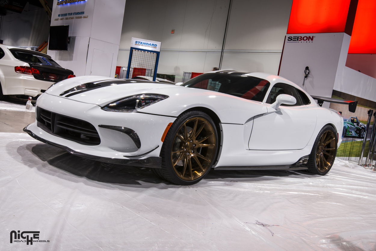 Dodge Viper Nischenfelgen Vicenza