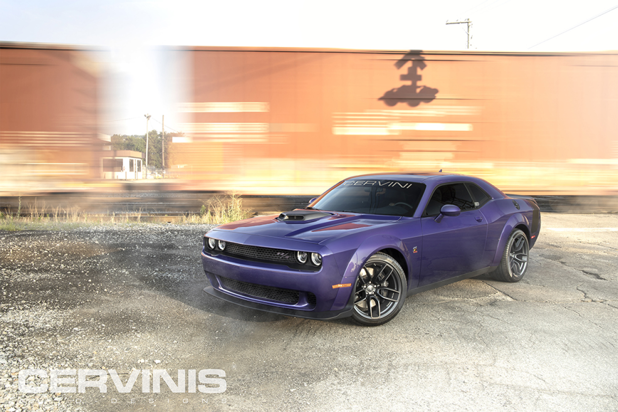 Dodge Challenger Cervinis