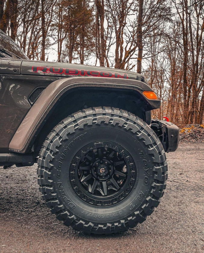 Jeep Gladiator Cerchi Fuel Covert 17