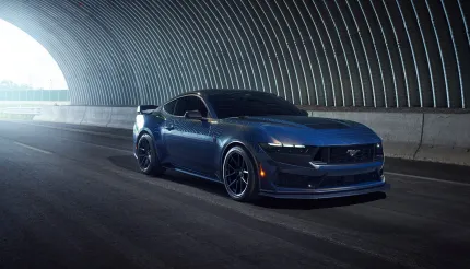 Ford Mustang Dark Horse Coupé Premium 2025 – V8 507 CV, Interni Recaro e Spoiler Aerodinamico