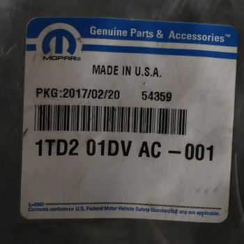 1TD201DVAC Mopar (FLOOR MAT)