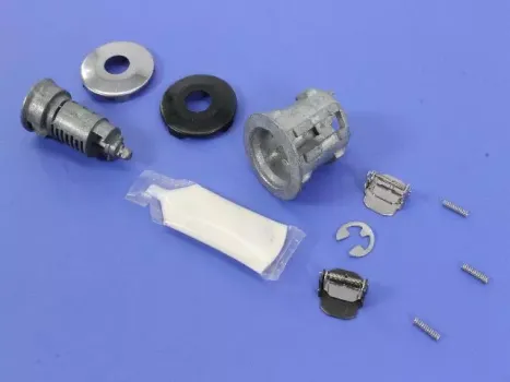 68001713AA Mopar (CYLINDER LOCK, DOOR & TAILGATE)