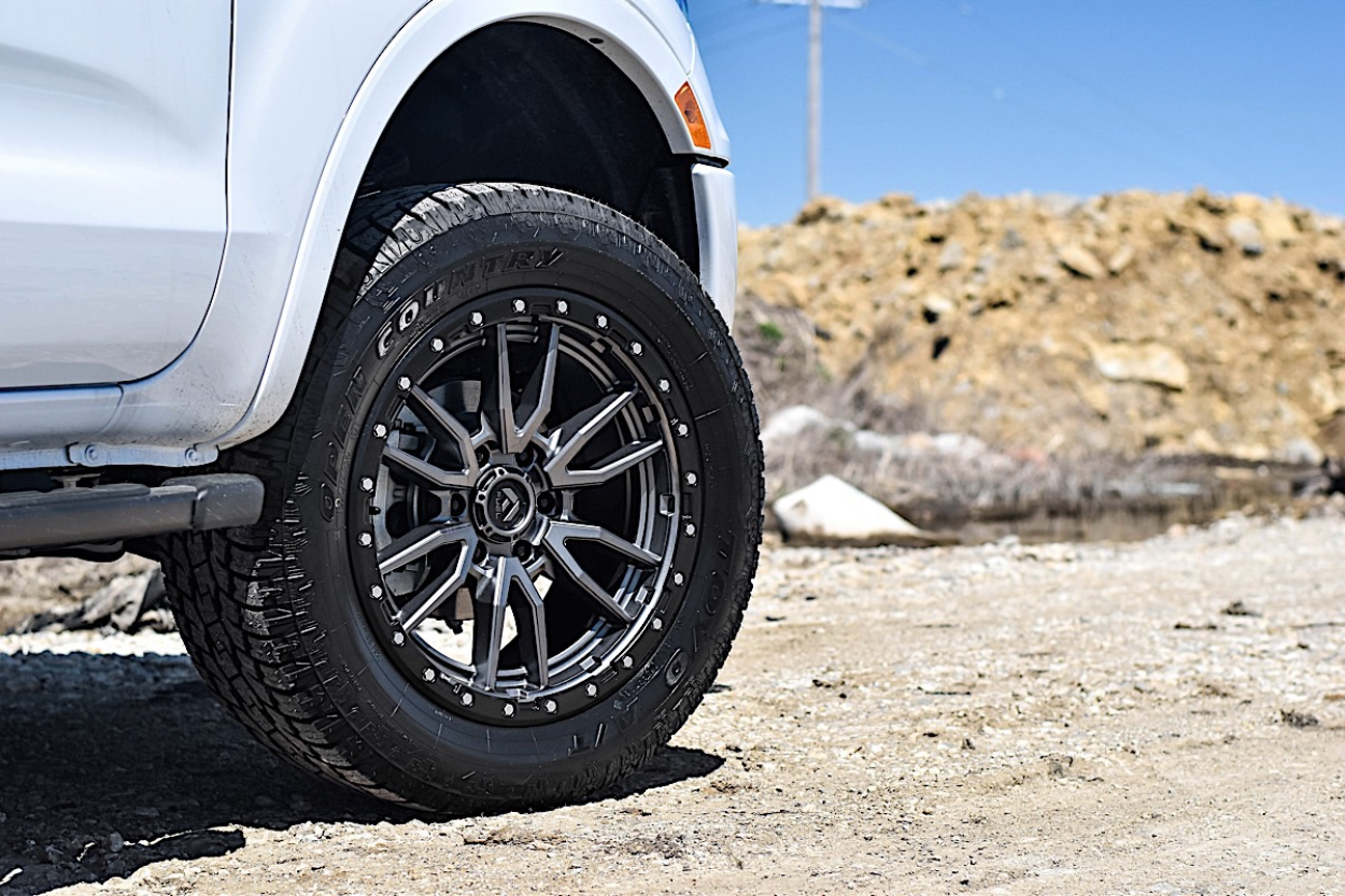 Ford Ranger XLT T8 with 20-inch Fuel Rebel wheels