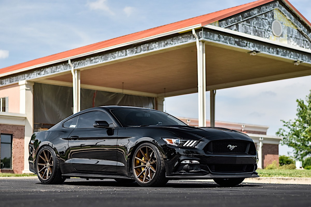 Ford Mustang Coupè Cerchi Vossen Vfs-1