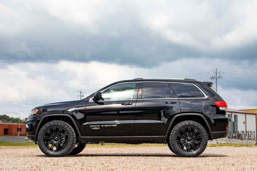 60300 Rough Country (2.5 INCH LIFT KIT | JEEP GRAND CHEROKEE WK2 2WD/4WD (2011-2021))