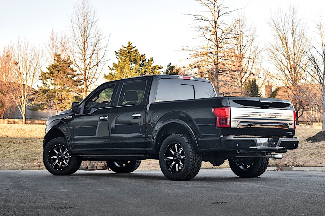 Llantas Ford F150 Fuel Nutz