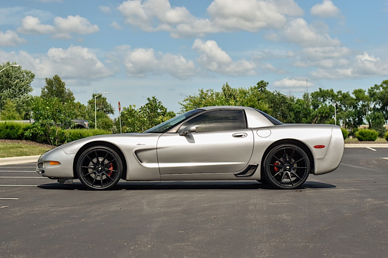 Corvette C5 Savini Negro Di Forza BM12 Llantas 19