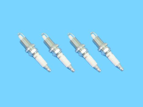 68304020AA Mopar (SPARK PLUG)