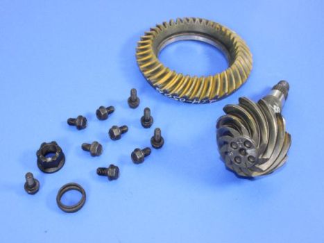 5135943AC Mopar (GEAR KIT RING & PINION (3.55))