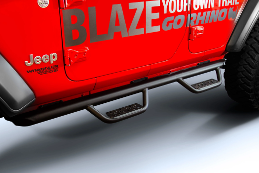 D24505T Go Rhino (Dominator D2 Side Steps)