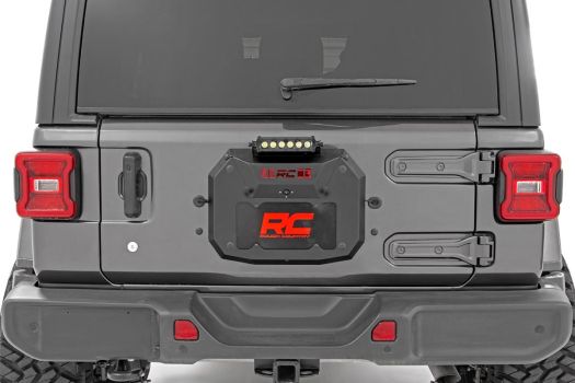 10584 Rough Country (Kit copertura supporto ruota scorta (4WD) Black Series)