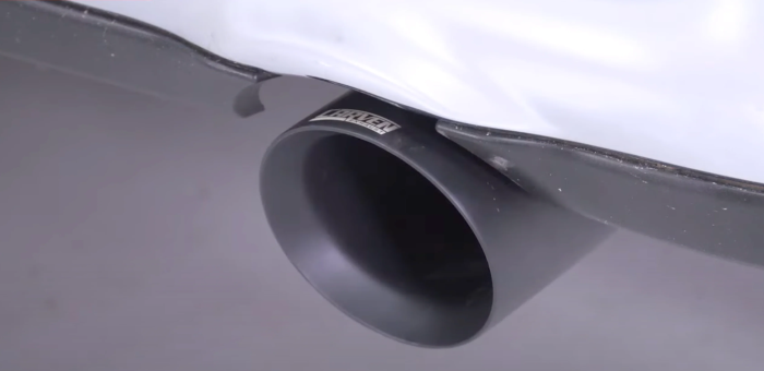 CR1002 Carven (09-18 RAM DIRECT FIT EXHAUST TIP)