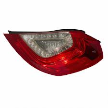 DA5Z13404D Ford (LAMP ASY   REAR)