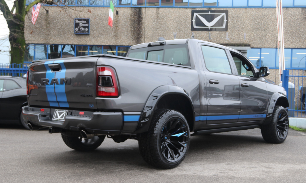 Ram 1500 DT Limited Night Edition Cerchi Fuel Flame Neri by Vallistore