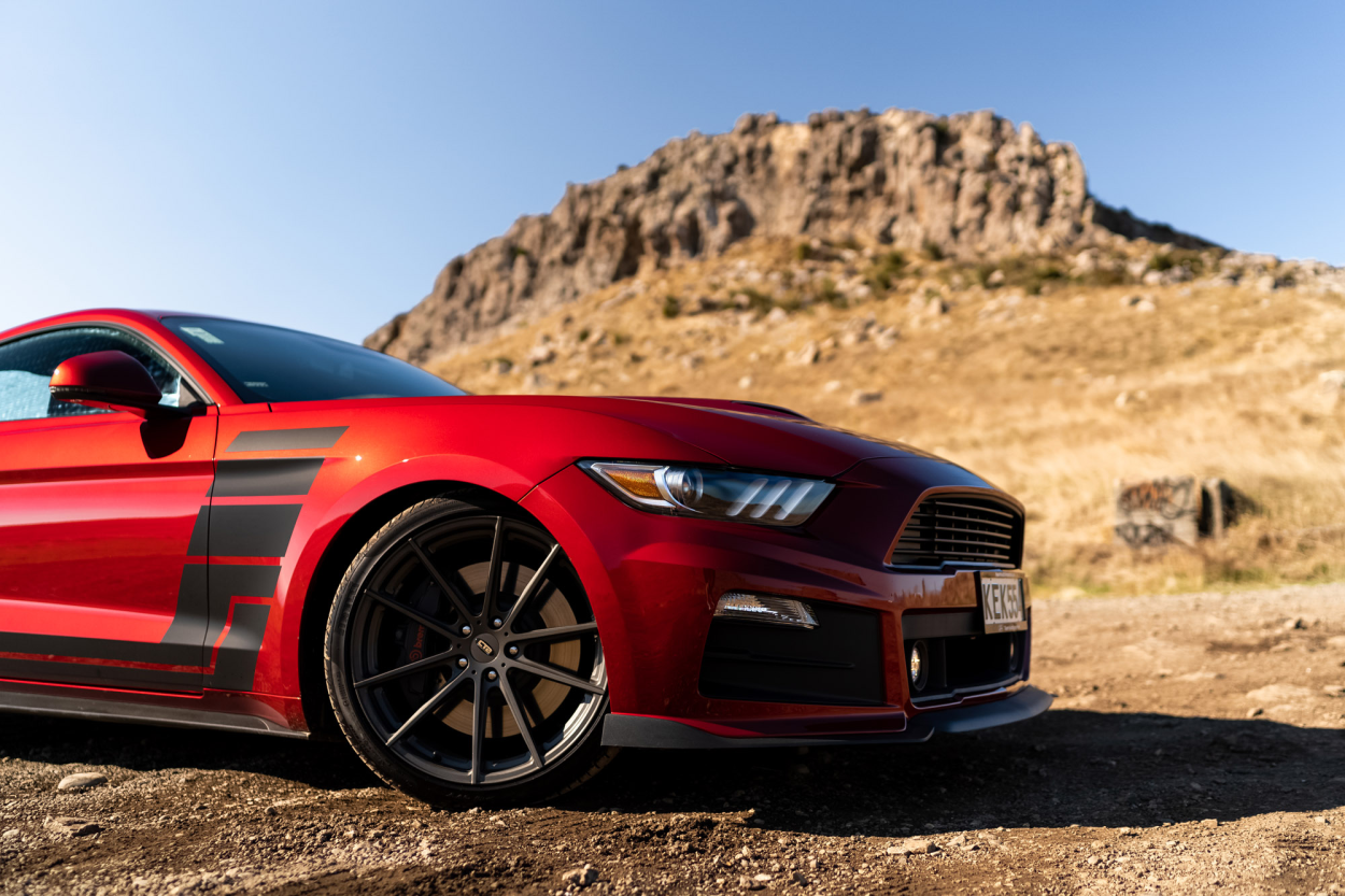 Ford Mustang Coupè Cerchi Tsw Bathurst griglia Roush