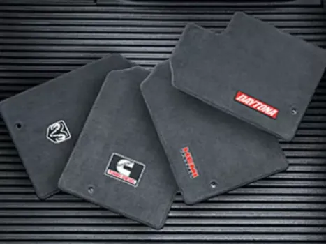 82209555AC Mopar (MAT KIT, FLOOR - FRONT)