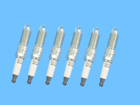 SP303917AC Mopar (SPARK PLUG)