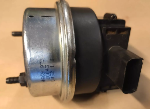 4669979 Mopar (SERVO-CONTROL)