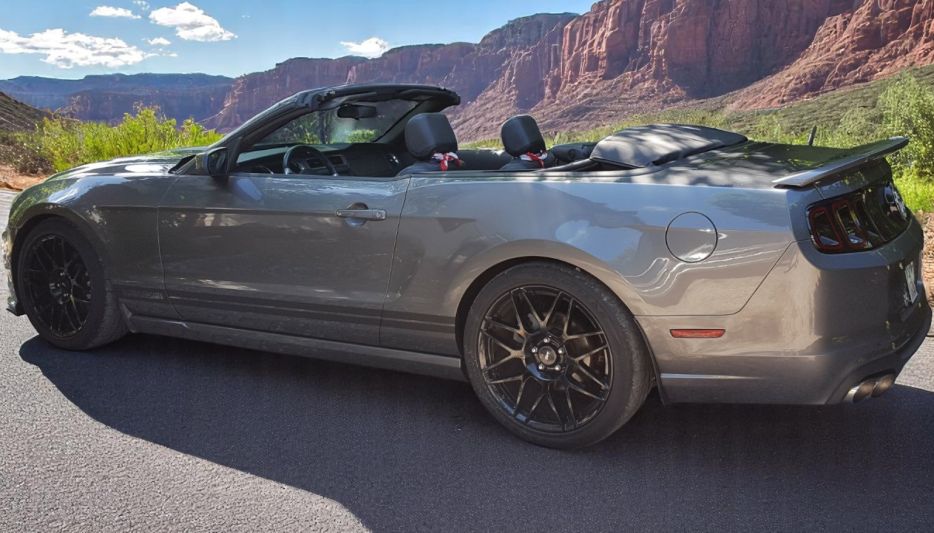 Ford Mustang 2013 Cabrio Spoiler posteriore GT500