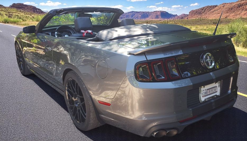 Ford Mustang 2013 Cabrio Spoiler posteriore GT500