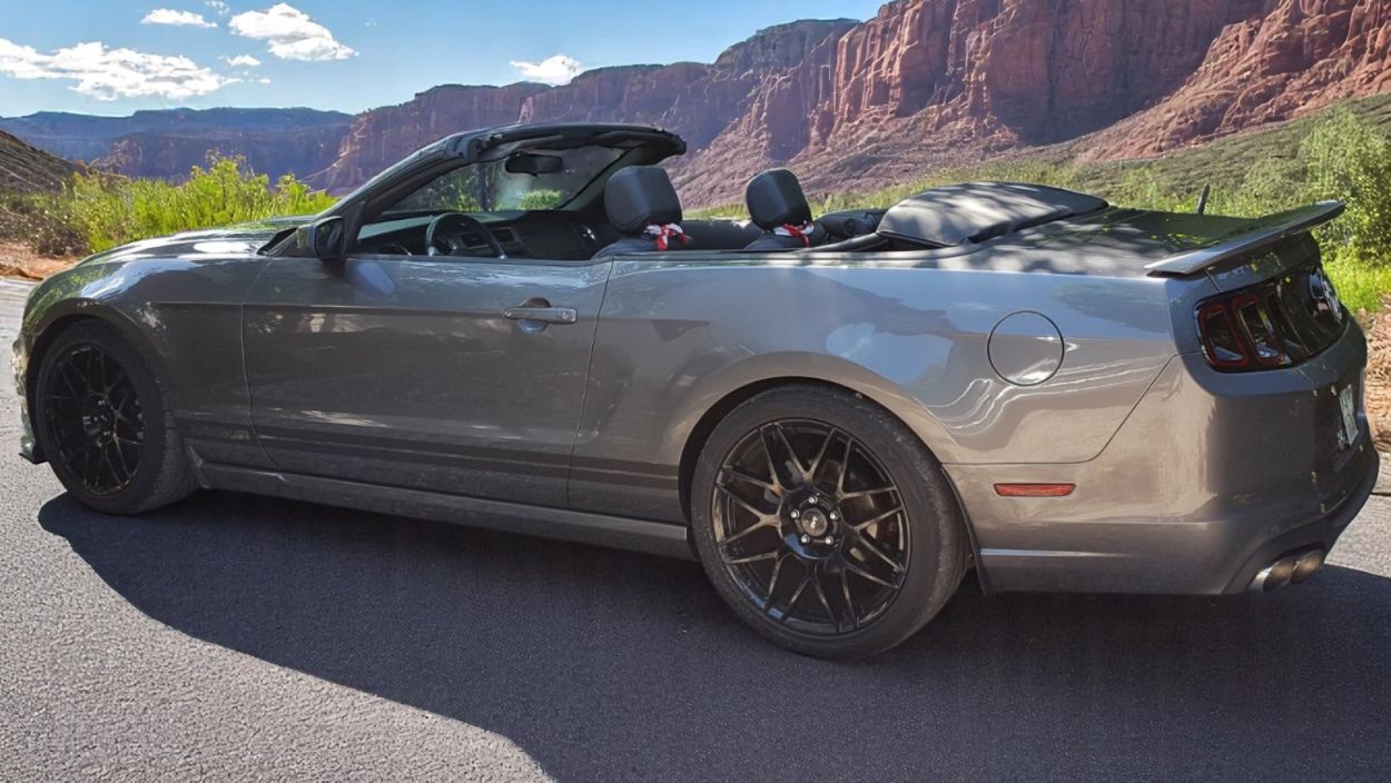 Ford Mustang 2013 Cabrio Spoiler posteriore GT500