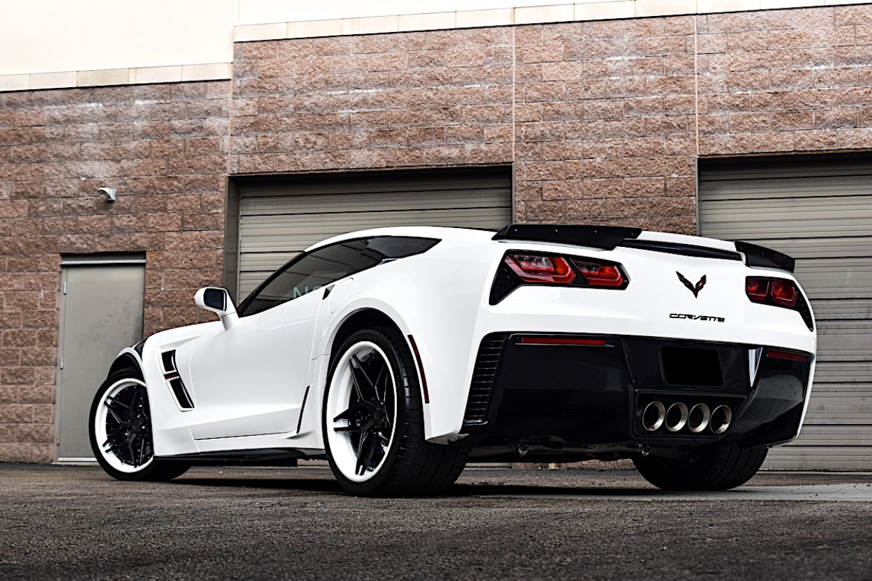 Corvette C7 Cerchi Avantgarde Agl42