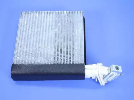 68003994AC Mopar (EVAPORATOR)
