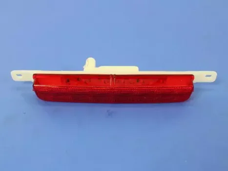 68083906AC Mopar (LAMP CENTER HIGH MOUNTED STOP)