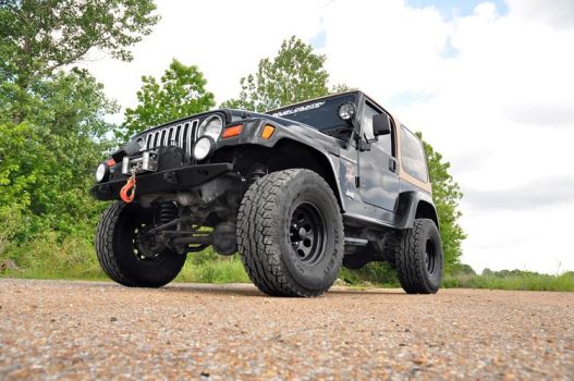 90777 Rough Country (4 INCH LIFT KIT | V2 | JEEP WRANGLER TJ 4WD (2003-2006))