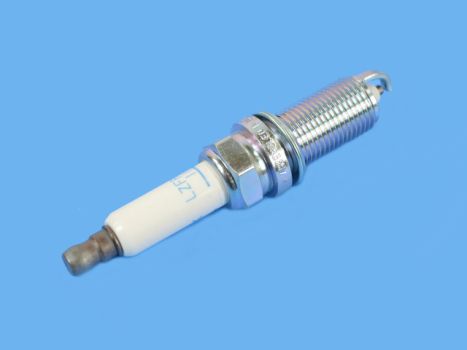 SPLZFR5C11 Mopar (SPARK PLUG)